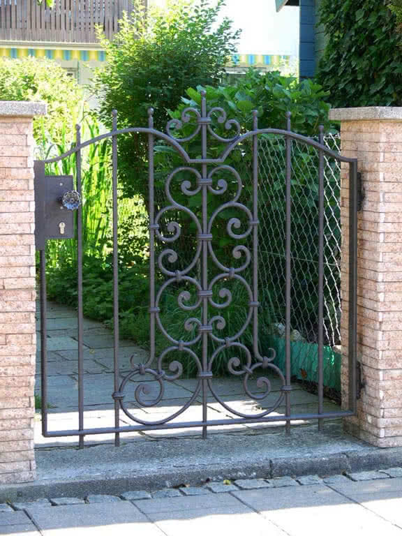 Geschmiedete Gartentür